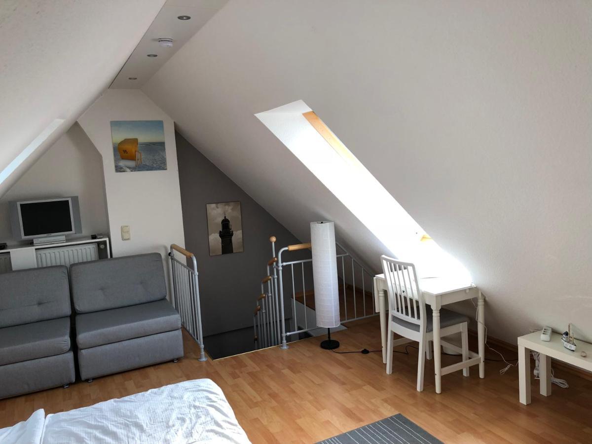 Ankerplatz Warnemuende - Direkte Strandnaehe Mit Leuchtturmblick Rostock Esterno foto